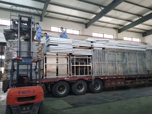 918搏天堂发货车间