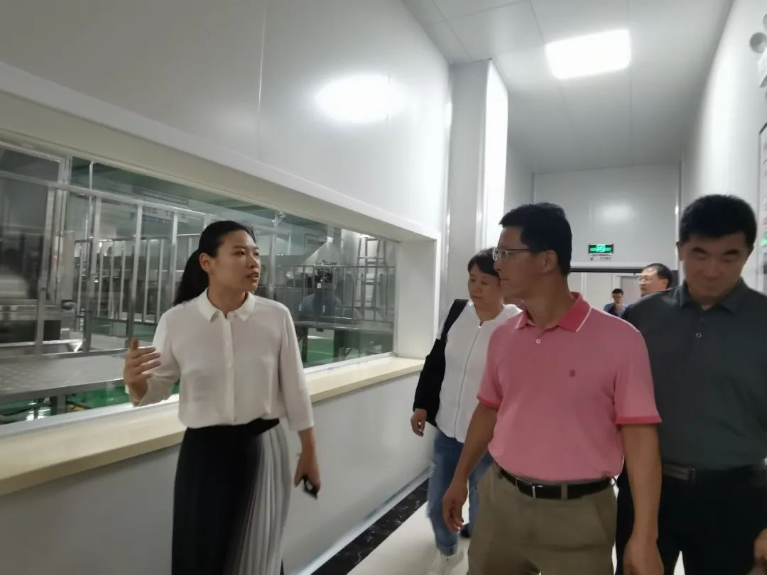 华南理工大学专家组到918搏天堂公司调查互换